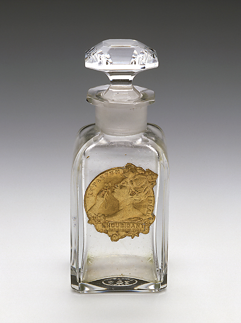 LALIQUE(ラリック) ル　ベゼ　パルファン100ml LALIQUE (ラリック) 香水 ル ベゼ パルファン 100ml｜トレファクONLINE