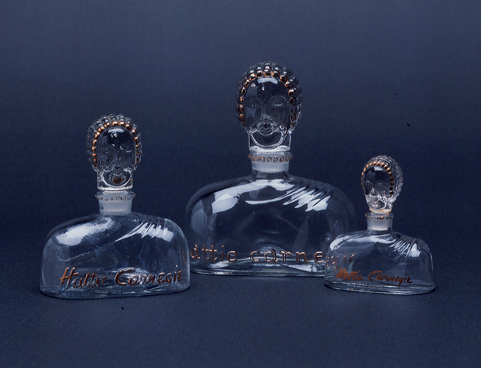 香水瓶「パフューム№7」（香水 No .7）、ハティ・カーネギー 3個