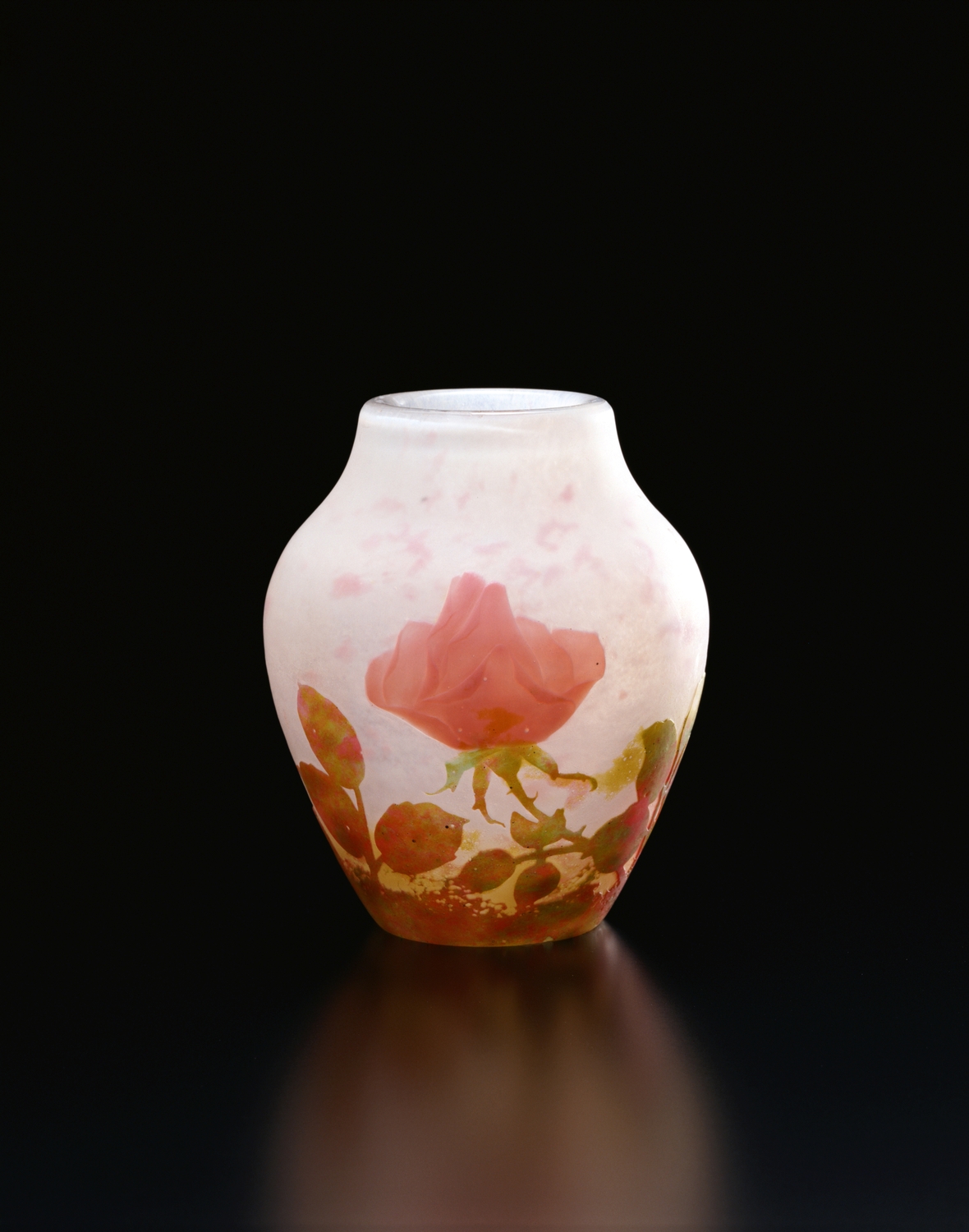 薔薇文花器 | コレクション | ポーラ美術館